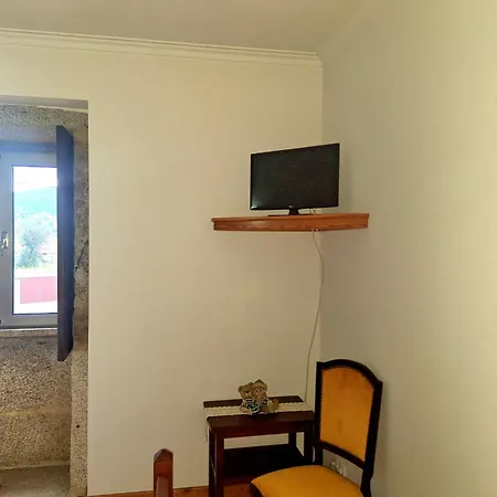 Quinta Carvalhas Farm stay *