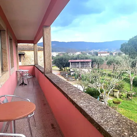 Quinta Carvalhas Farm stay *